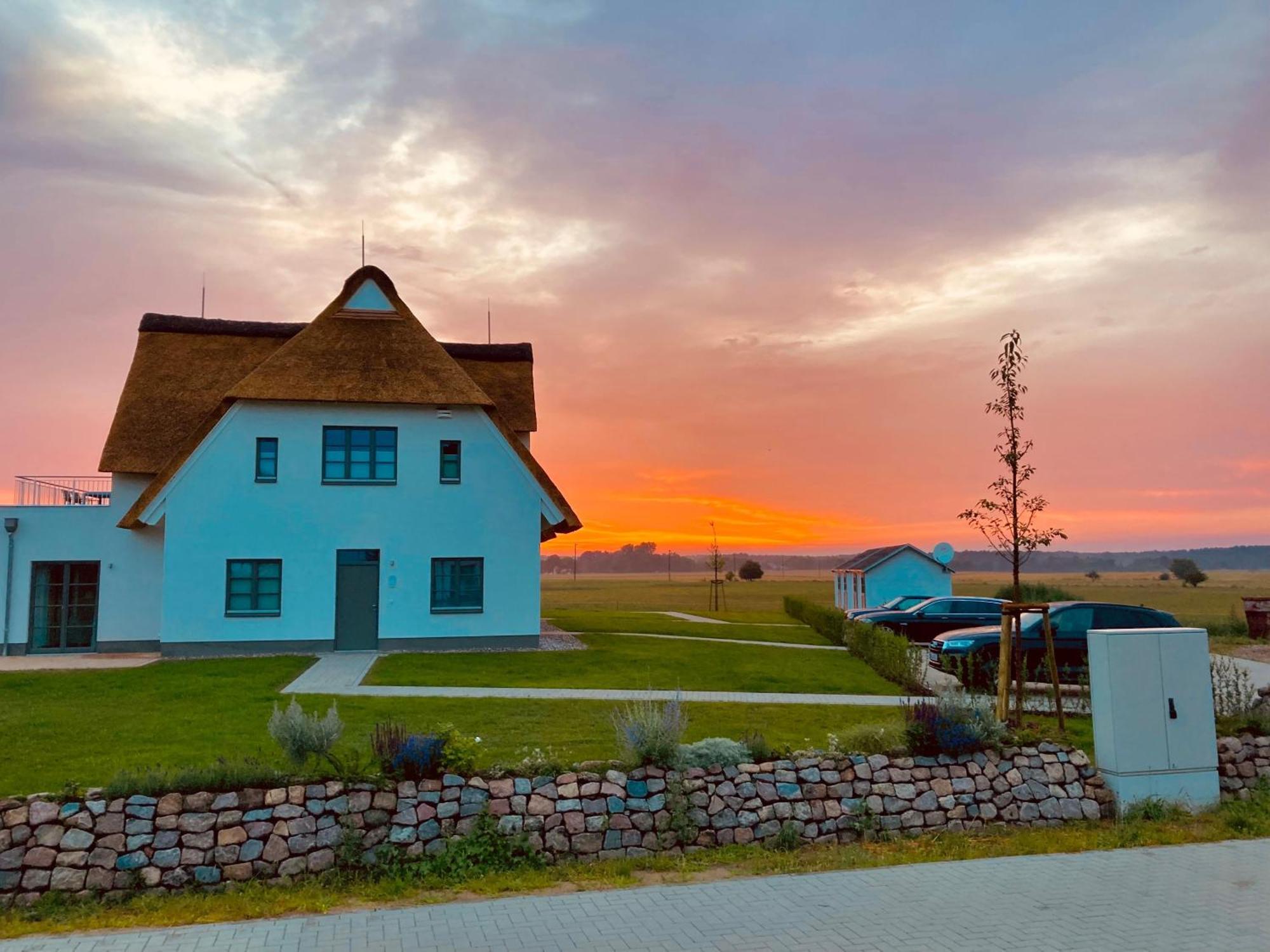 Вилла Inseldomizil Stolpe - Urlaub Unter Reet Auf Usedom Stolpe auf Usedom Экстерьер фото